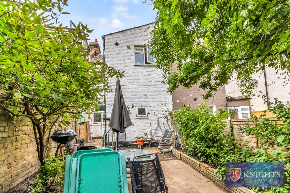 Property Image f3cd500c-022c-4b77-8014-6bd13ae9cd5b