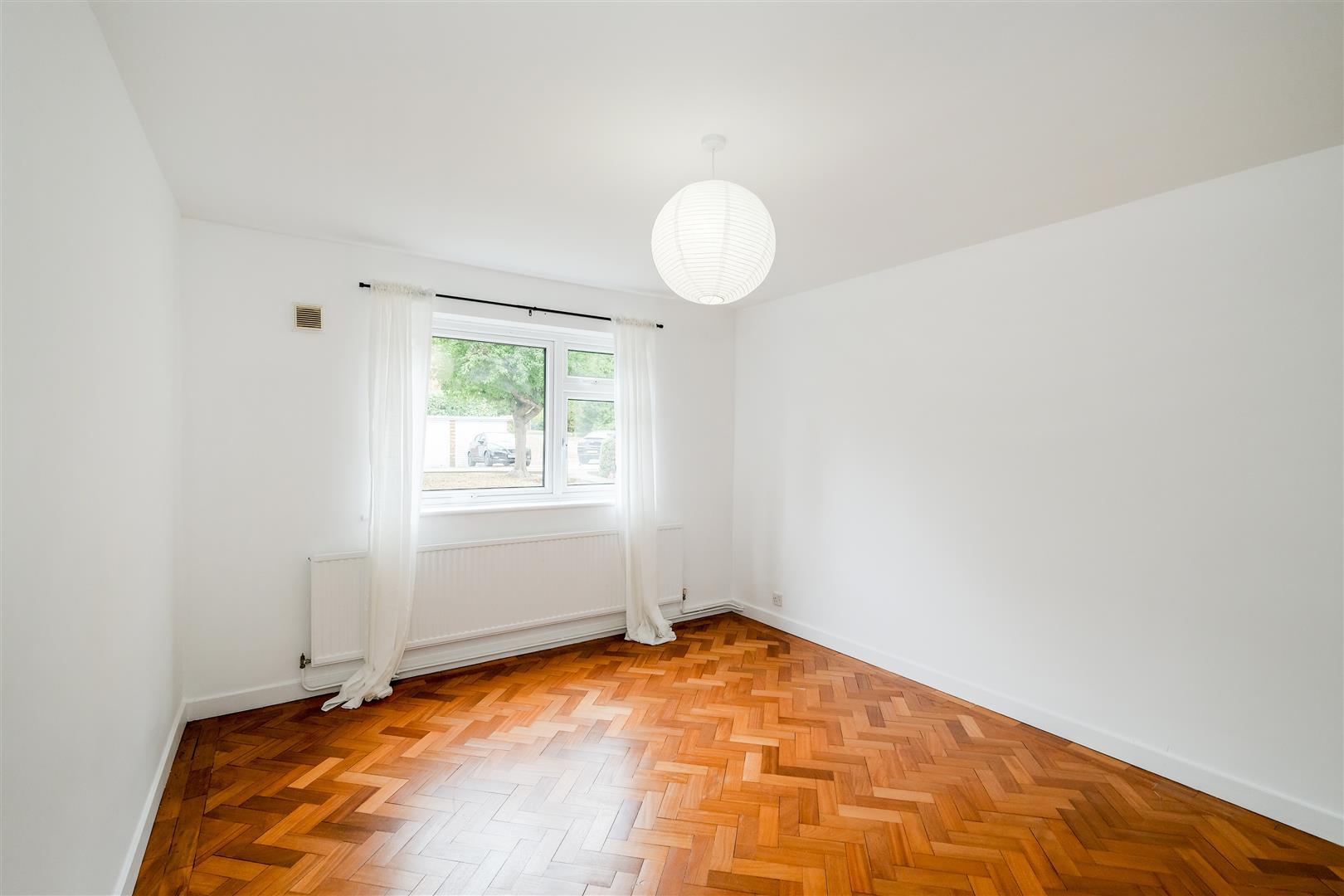 Property Image f3cd715d-d2b4-42ee-b424-bb27ef73623f