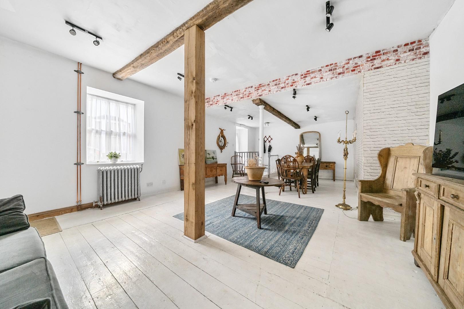 Property Image f3d89d82-8cba-4239-8045-5d6b1004bfa8