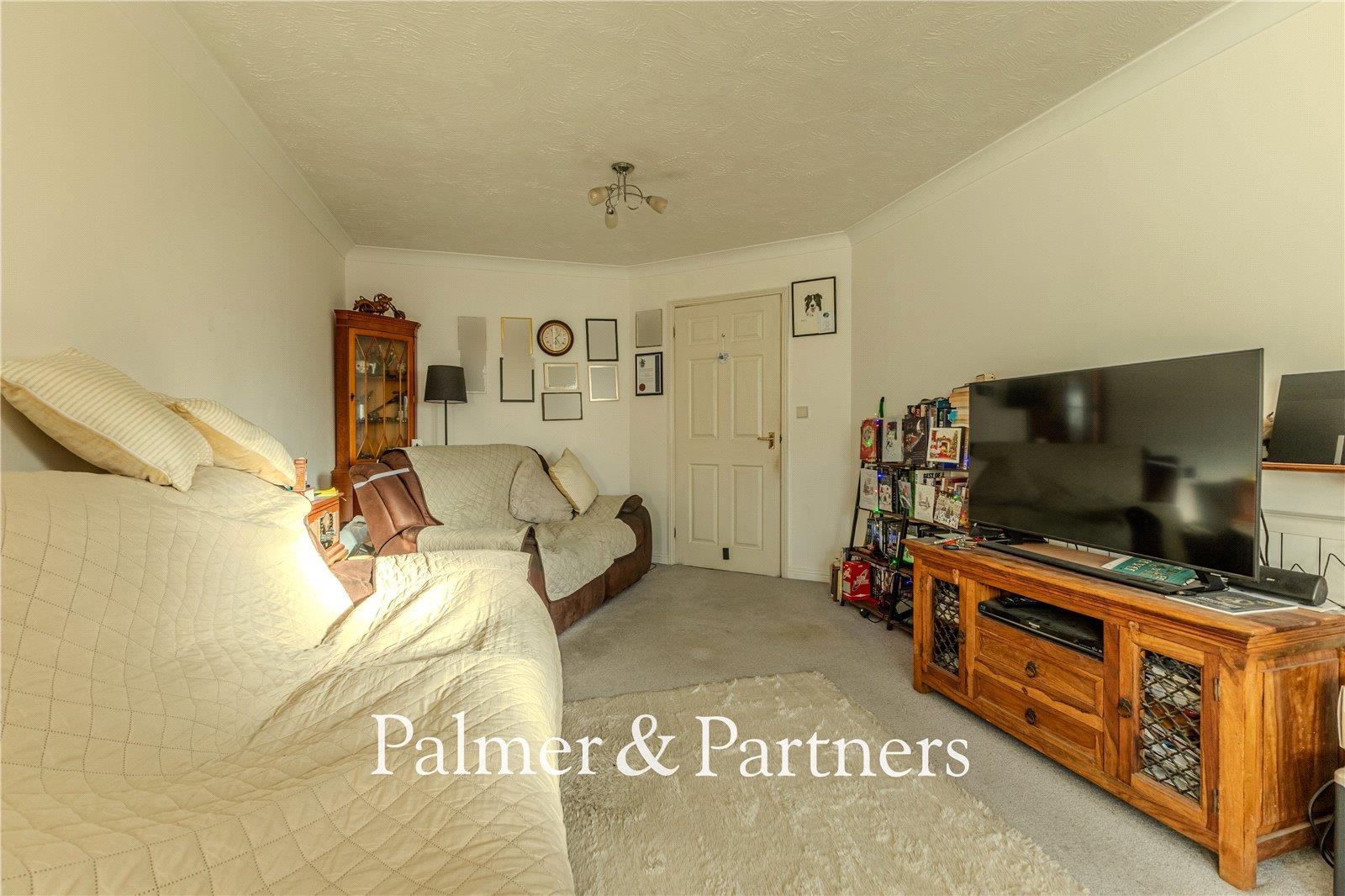 Property Image f3d9530f-d634-4ec1-8f97-e3c9c2b76a5e