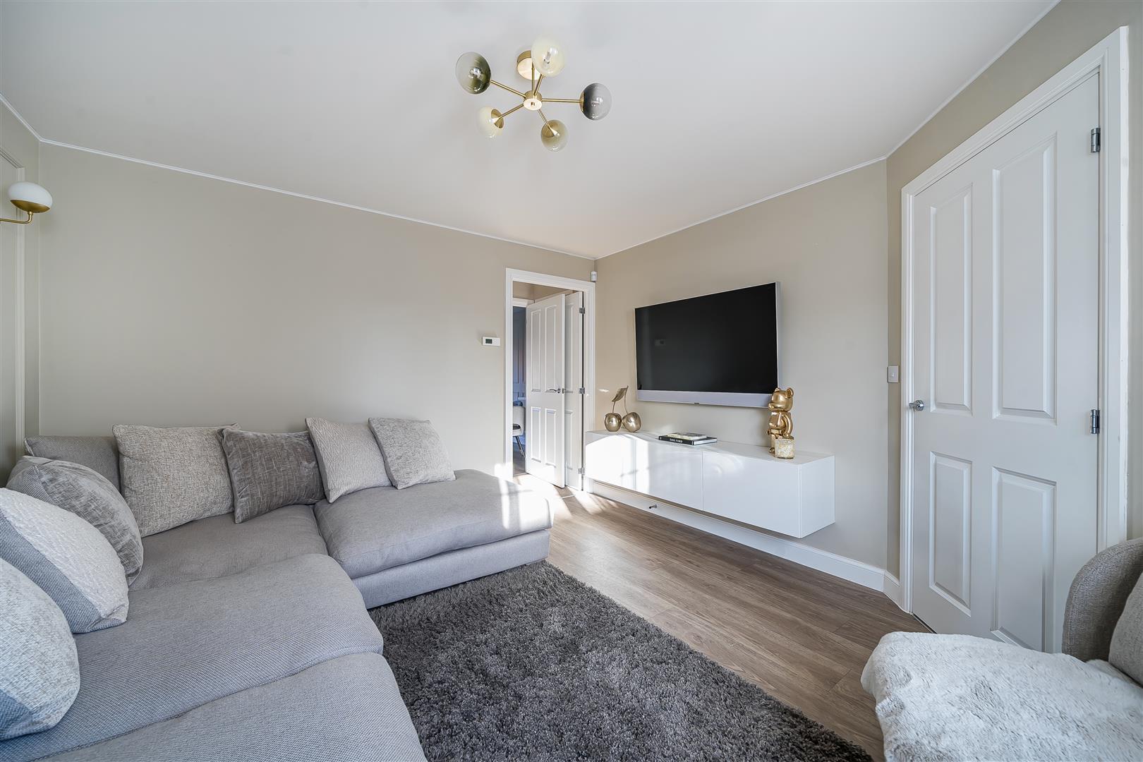 Property Image f3e5b6b9-c3fc-4ff3-89a6-06004bd9a2cb