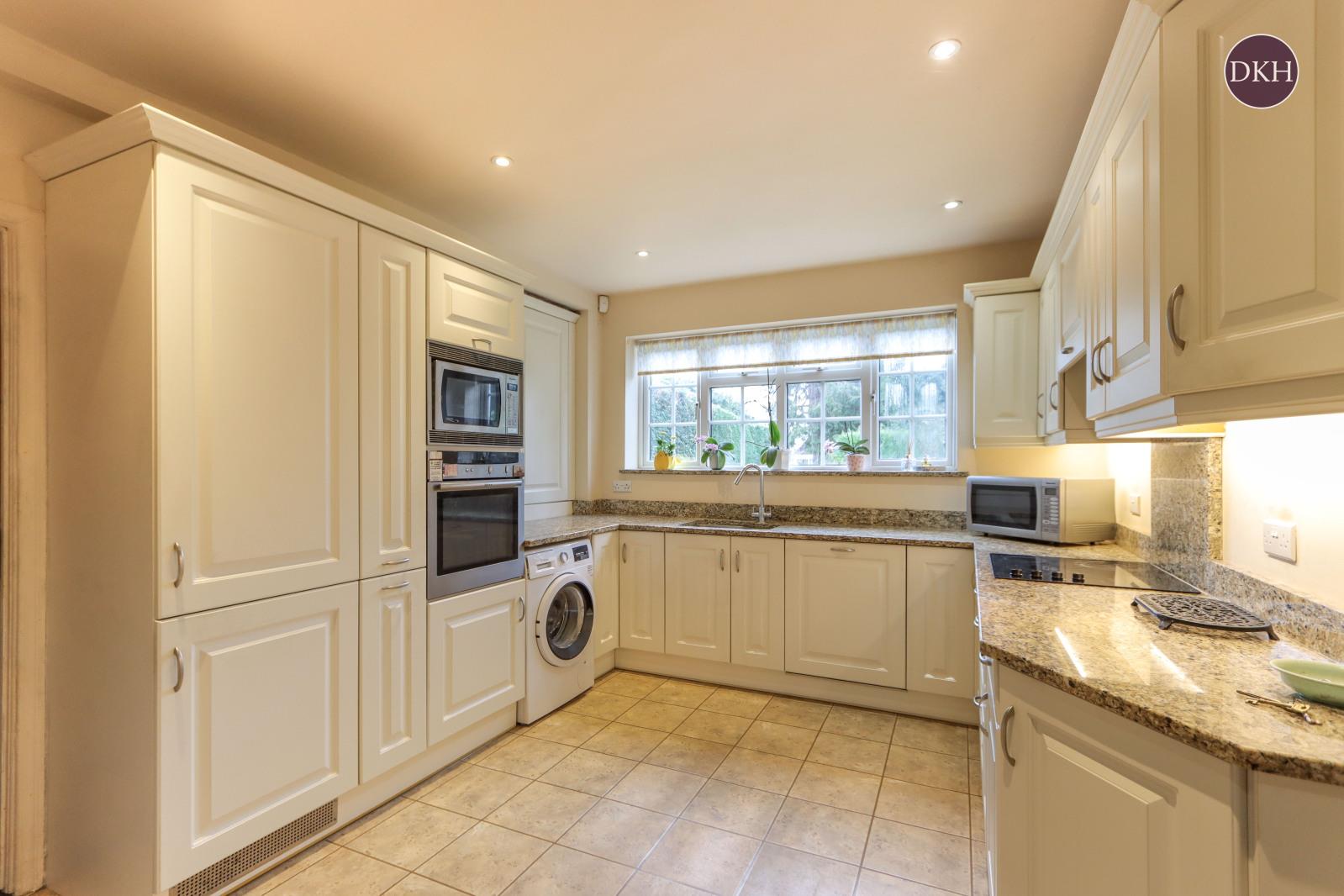 Property Image f3f846db-95d4-4065-9ad4-a179ba0a613e