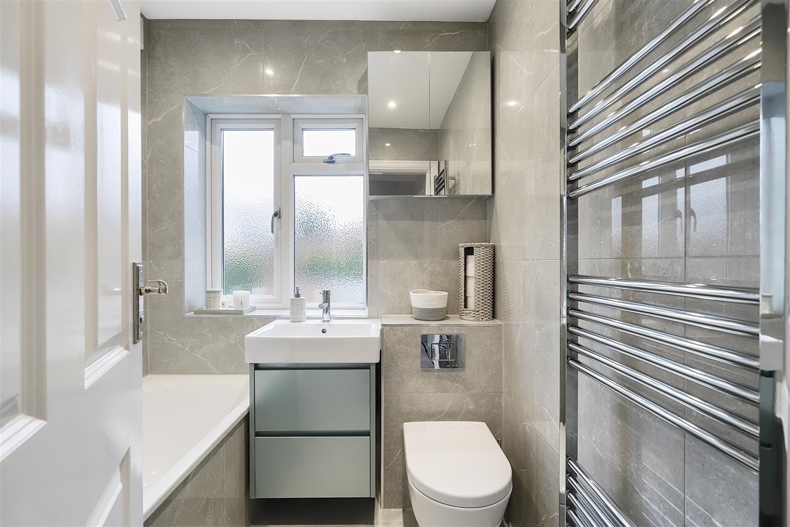 Property Image f40418cf-5010-429f-bfa9-794c50ed5c26