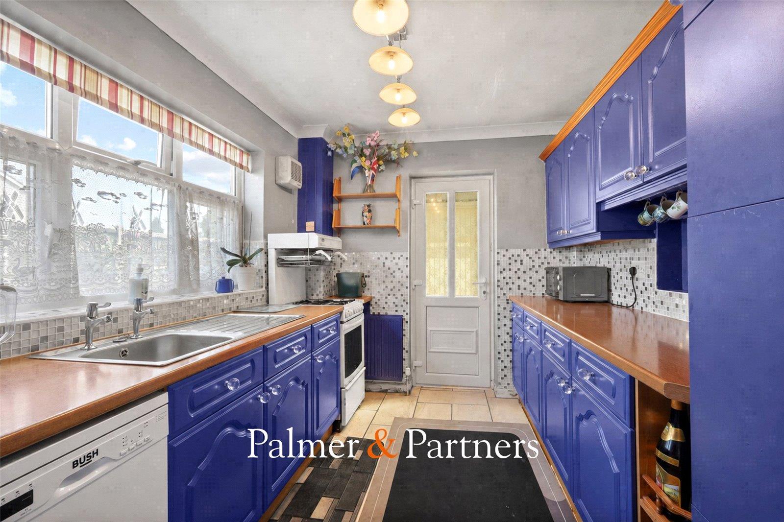 Property Image f40fe155-0b15-4604-b438-0b7b5455a868