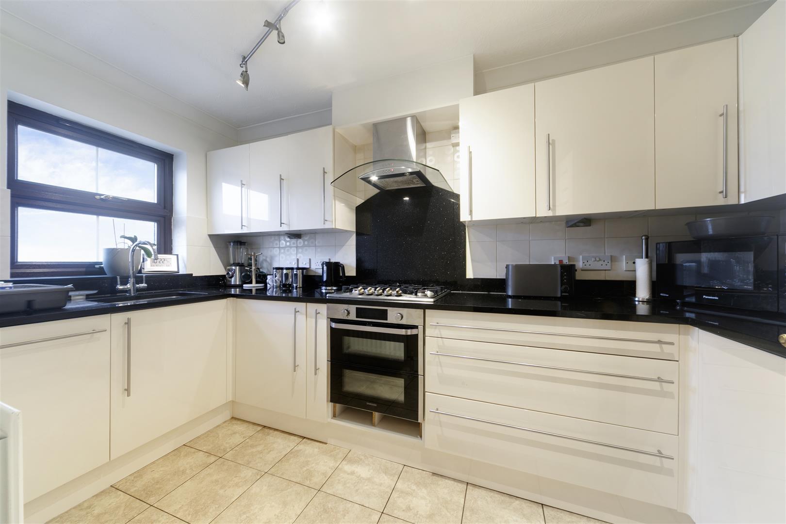 Property Image f4133150-e254-4157-8ec9-c485948e46f7
