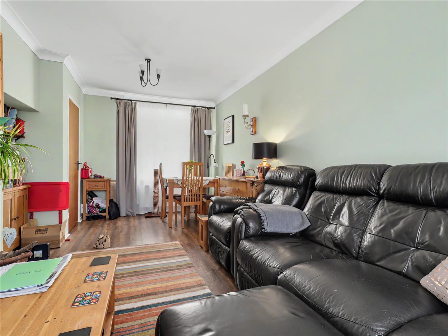 Property Image f41d6682-f2a8-4140-968a-5917a269937d