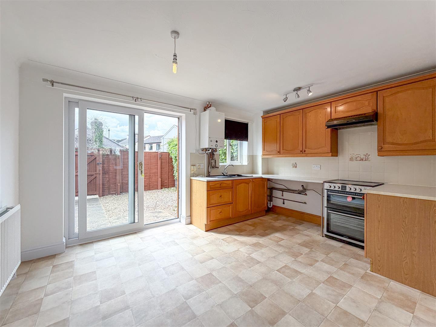 Property Image f41d87e4-c306-47f9-93df-53ff151235e5