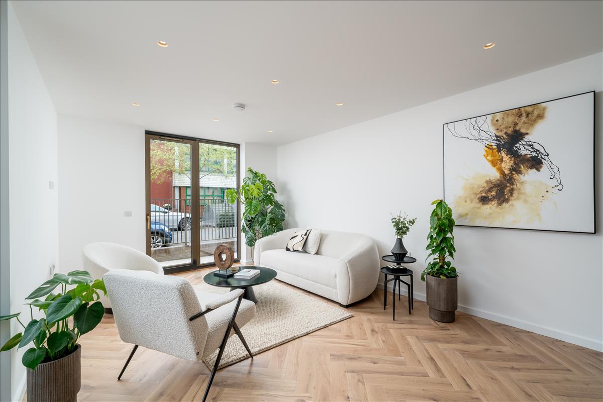 Property Image f4210872-b618-4ce8-83c5-3eb06fb4c509