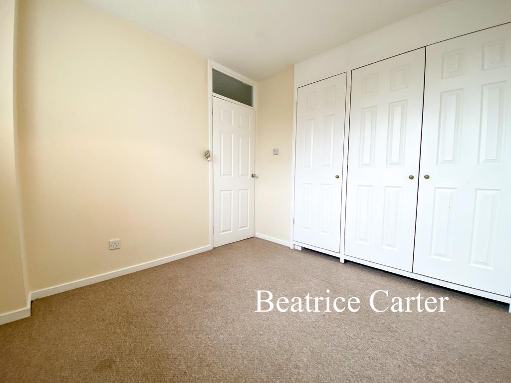 Property Image f4223d9e-f0e8-4507-939a-8881aaed3d82