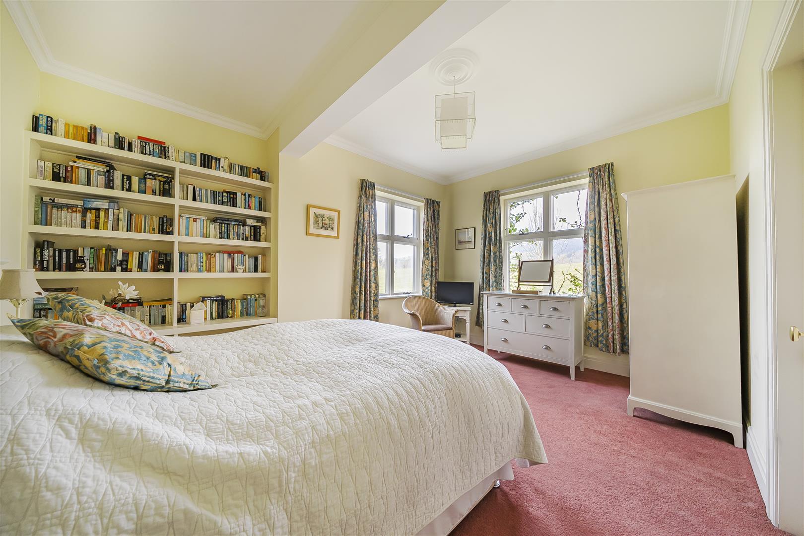 Property Image f42fda08-76eb-49b8-b248-7ba0df98ffb1