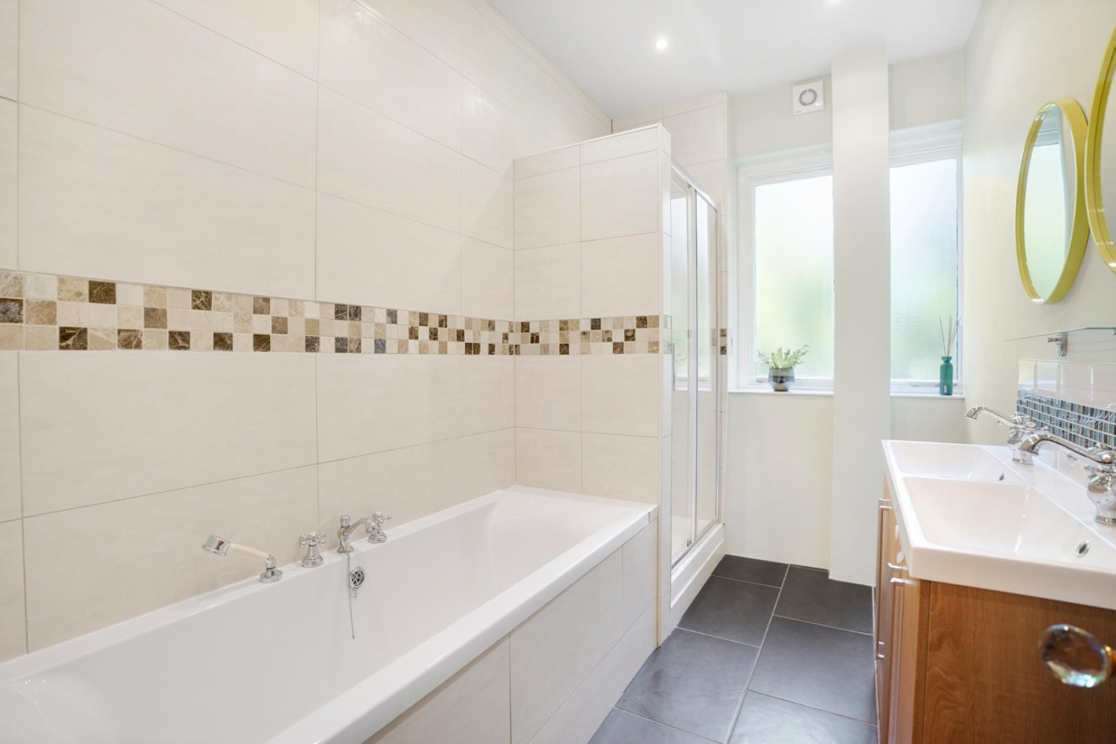 Property Image f4327afc-824f-4221-a4f0-57811d0c92d8