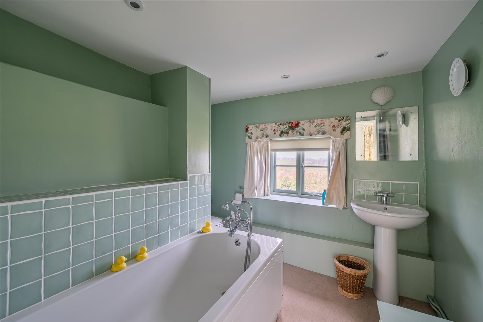 Property Image f4435929-647b-42f6-8db7-c0655ba6b67c