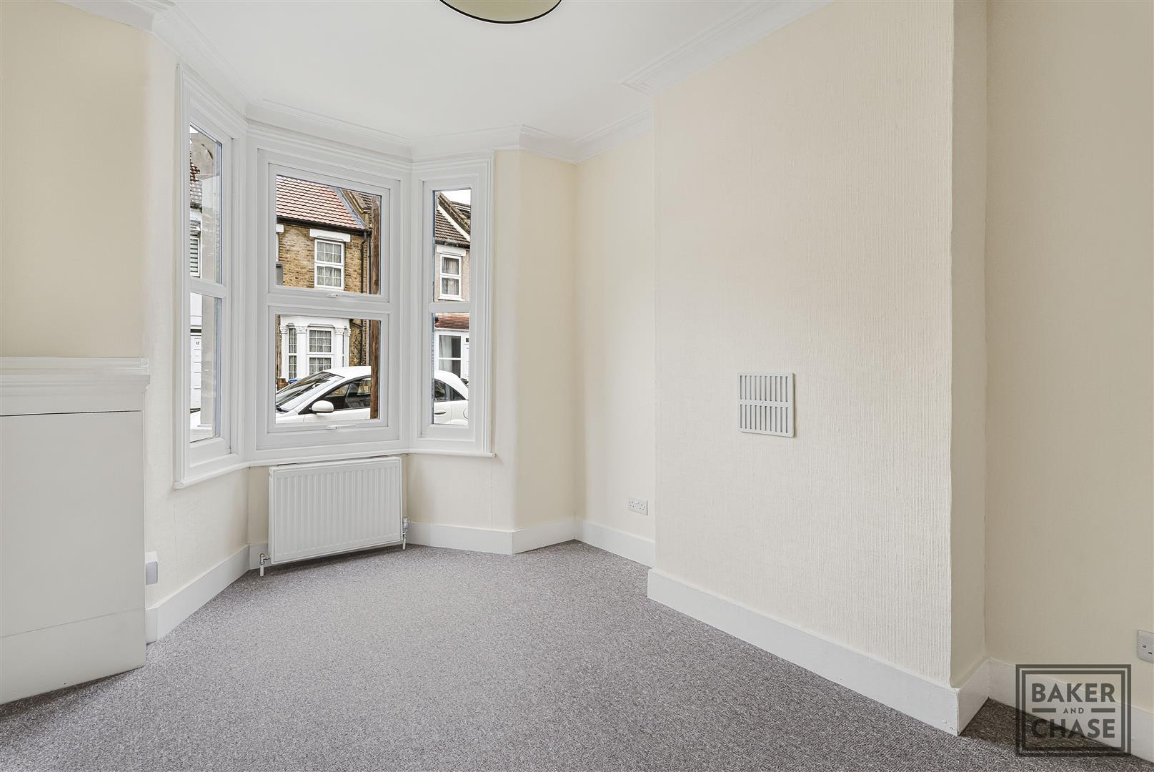 Property Image f4435e22-0914-45ff-8cf9-466f9d7a74ff