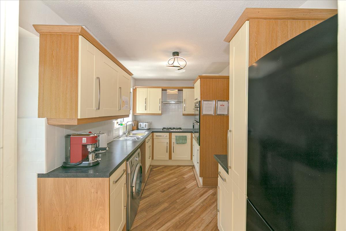 Property Image f44416a8-f4f8-4867-b2fb-3593e30ec3a4