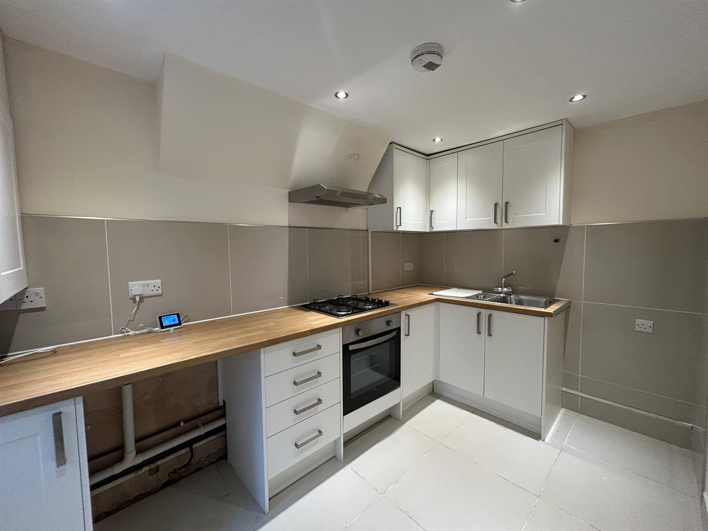 Property Image f44ab8b3-c391-4176-8937-735039cde42b