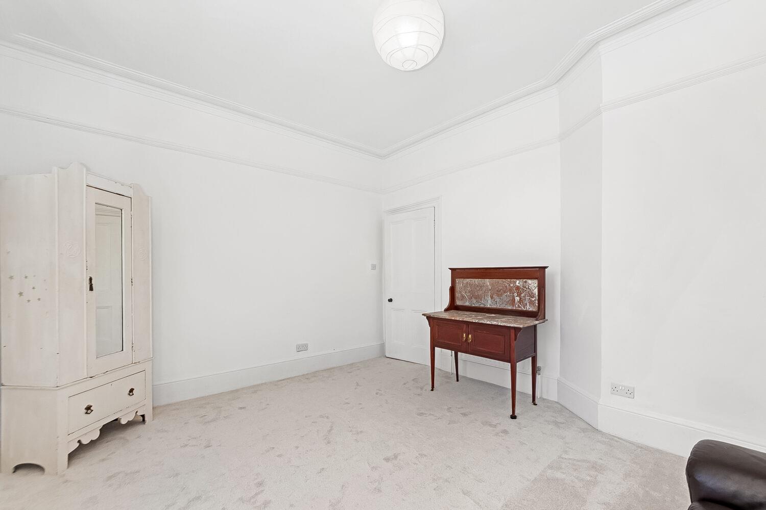Property Image f44cbf4c-56c8-4a58-ac53-010b6f4d7597