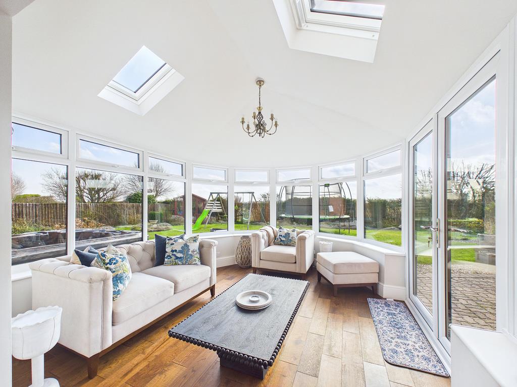 Property Image f45564df-9fc4-49e7-8434-891eb52216bf