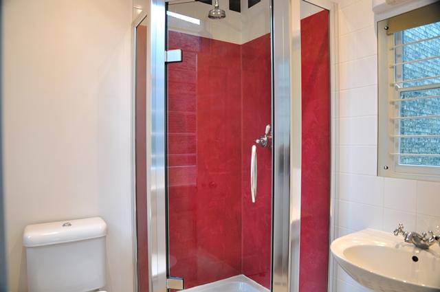 Two bedroom two bathroom period apartment for let on Upper Street N1