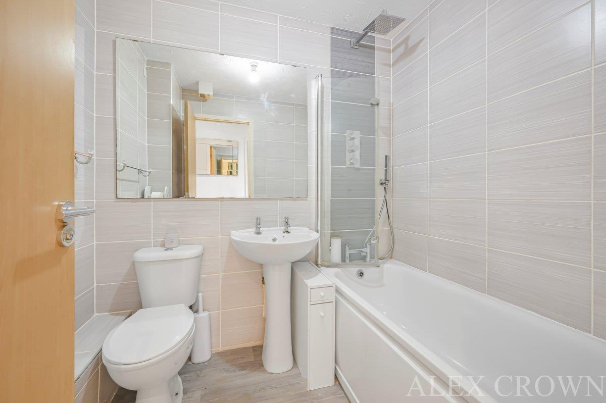 Property Image f469c3e8-b684-43c7-9e1c-8cd0e7c306bc