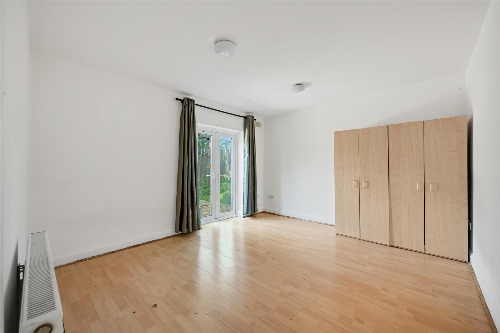 Property Image f481d5de-0f87-44c7-8cf5-d4dde40df6f0