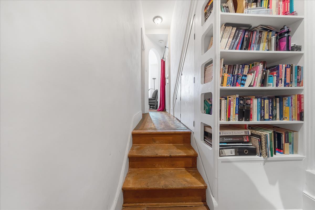Property Image f48a03de-c039-4c6a-ab15-f894f80a5224