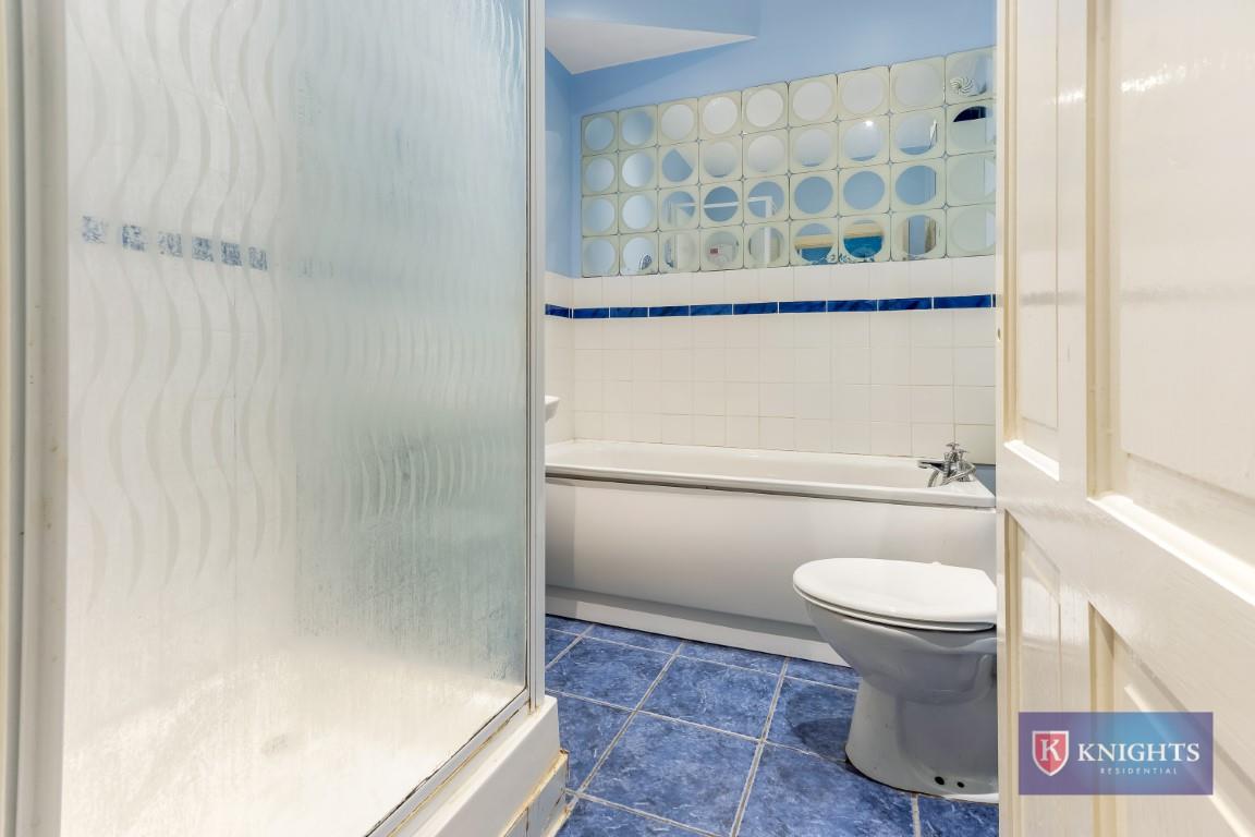 Property Image f493faf6-55c9-47b5-9d77-eceea93864c7