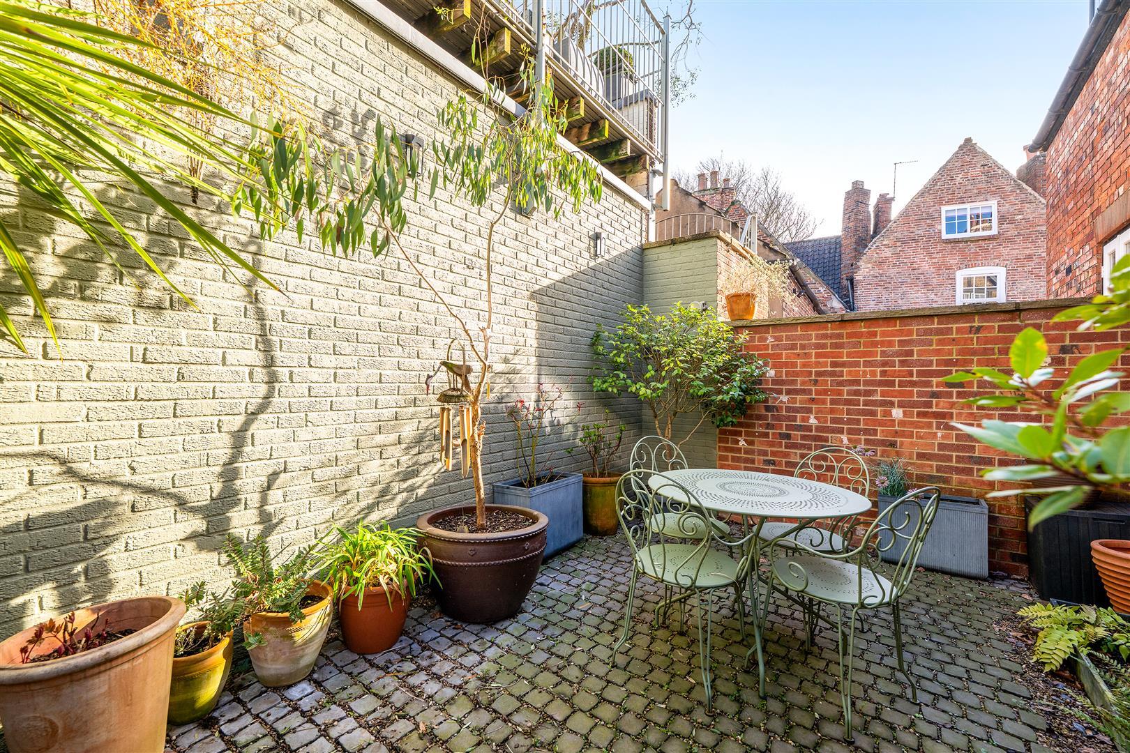 Property Image f4c71698-83de-41e0-a766-015f6765f48c