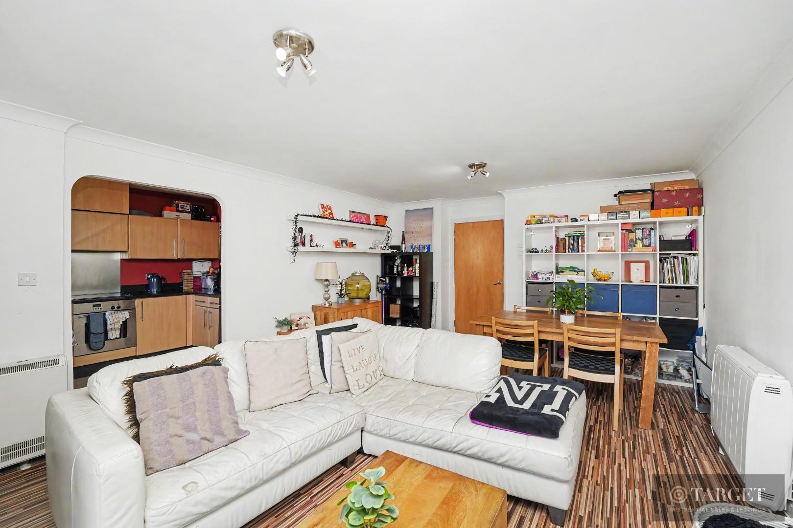 Property Image f4d704a7-b662-44b8-ba3a-c1cf9e564733