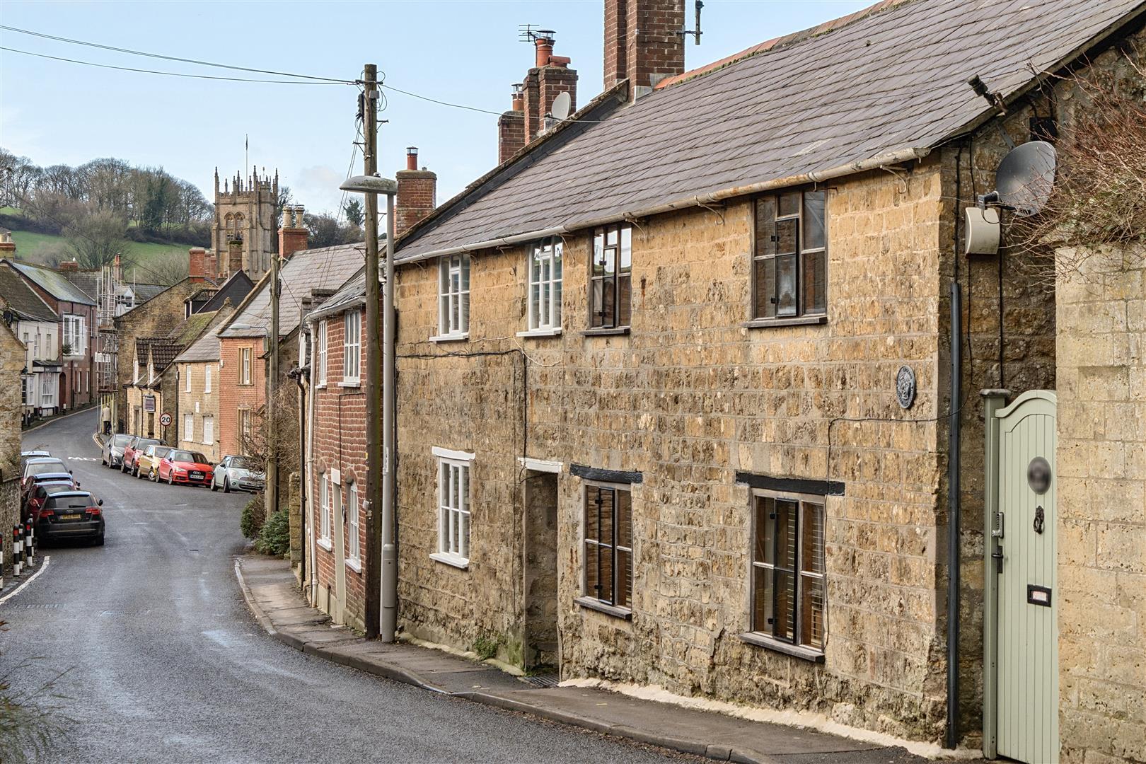 Property Image f4e01fef-69a1-438f-9f25-a1dc6ff61339