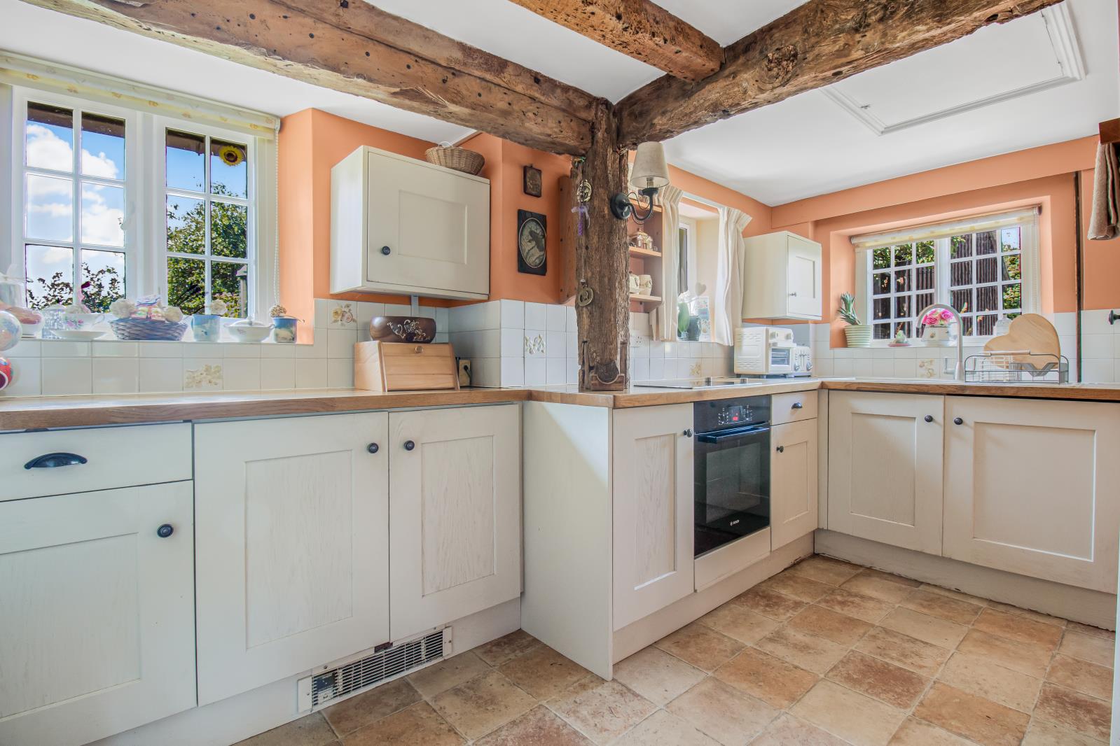 Property Image f504f851-e4eb-4552-bb7b-27b0c5b6dae5