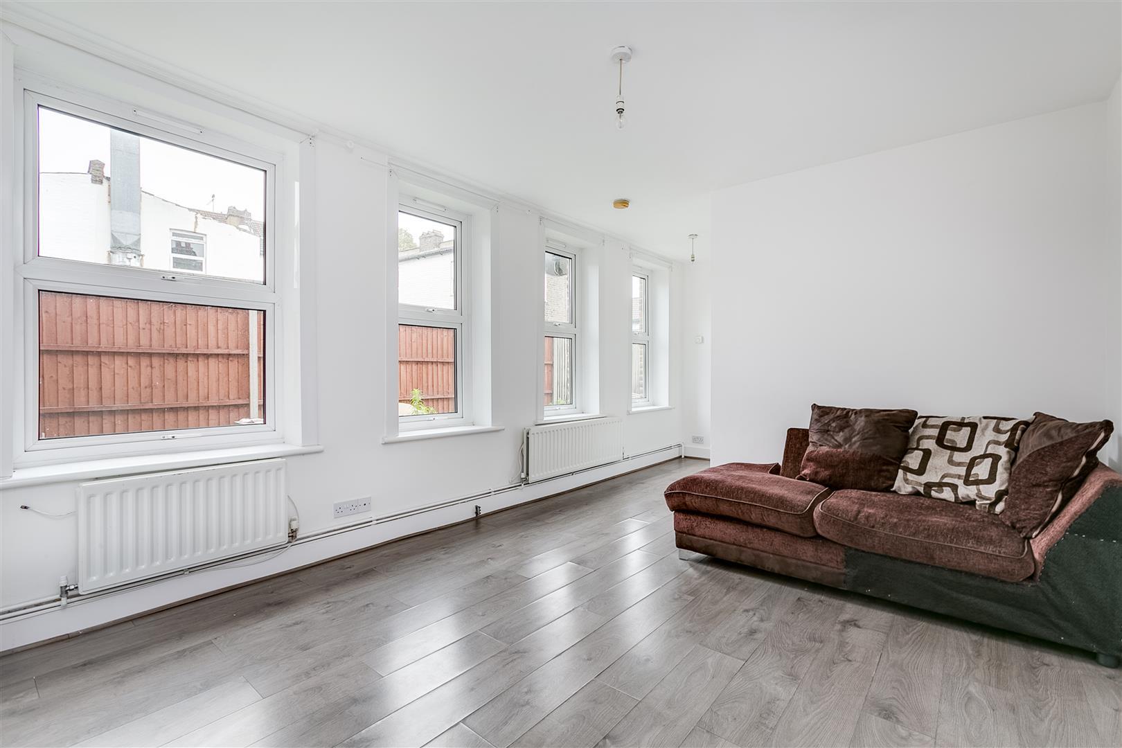 Property Image f50e3821-e7de-44fb-8892-03e6243c3733