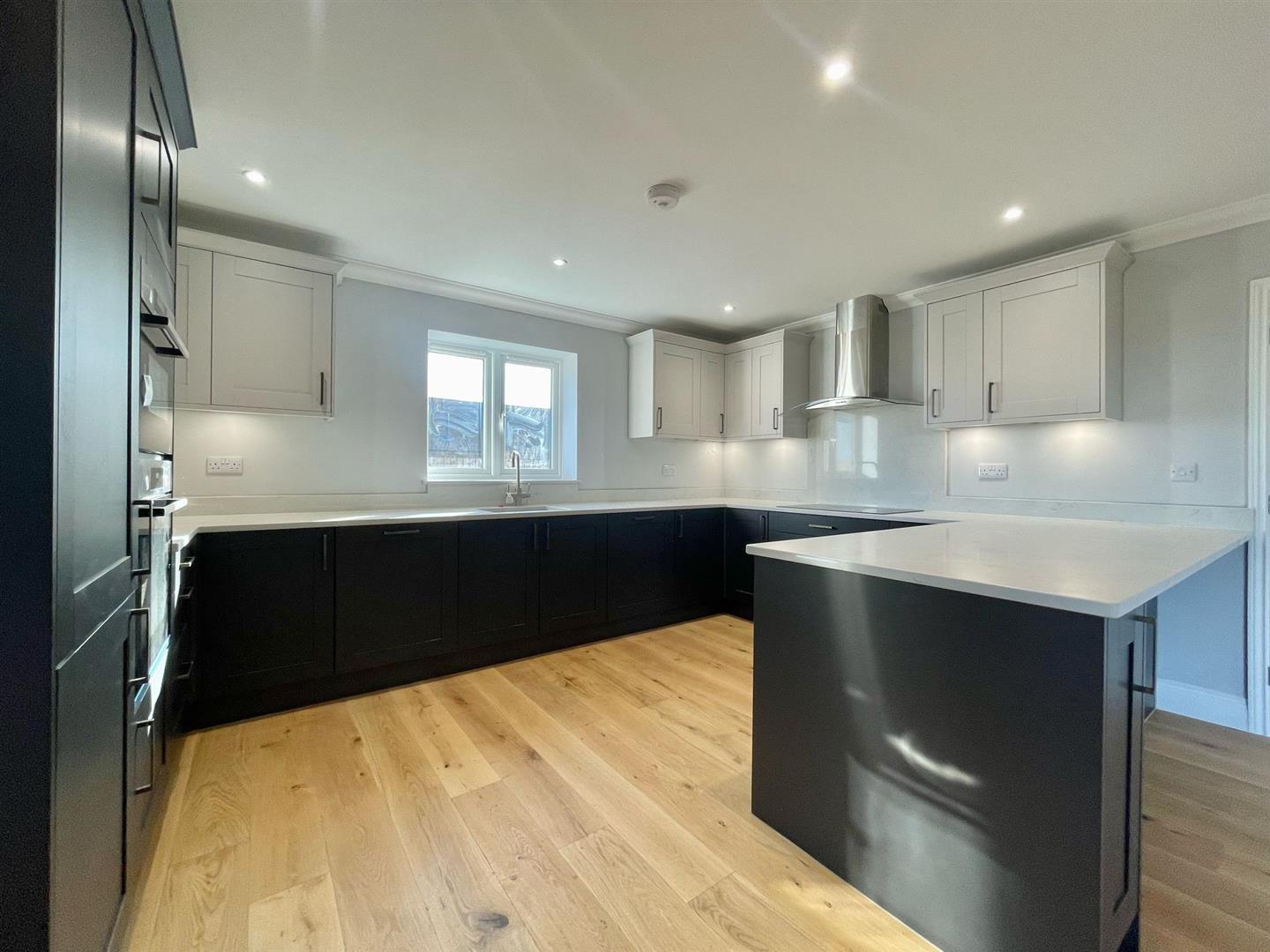Property Image f50e6387-15aa-462d-98e7-6136a589d586