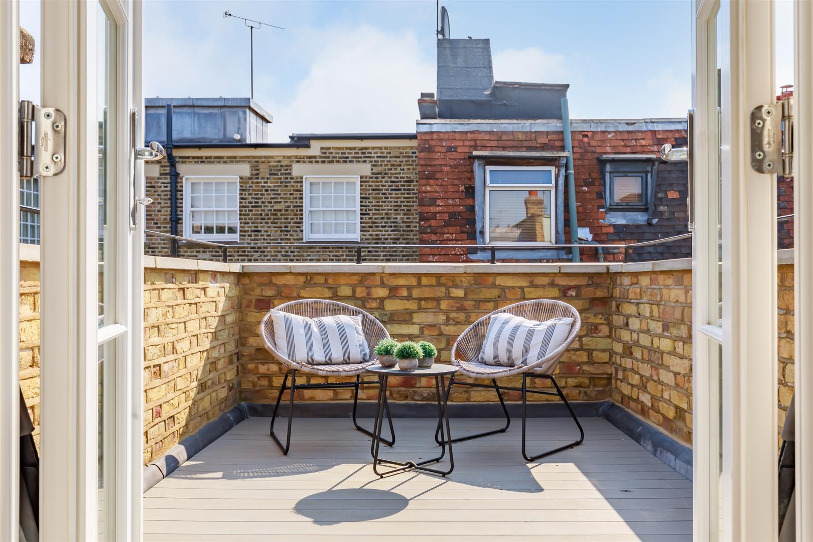 Property Image f5126a17-b0a7-4fc1-b725-20fa0354a0f4