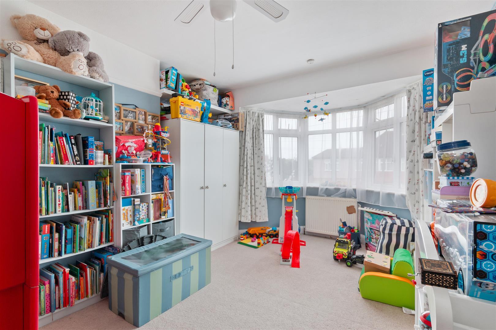 Property Image f5234844-3943-42fe-9261-f328e0a1f22a