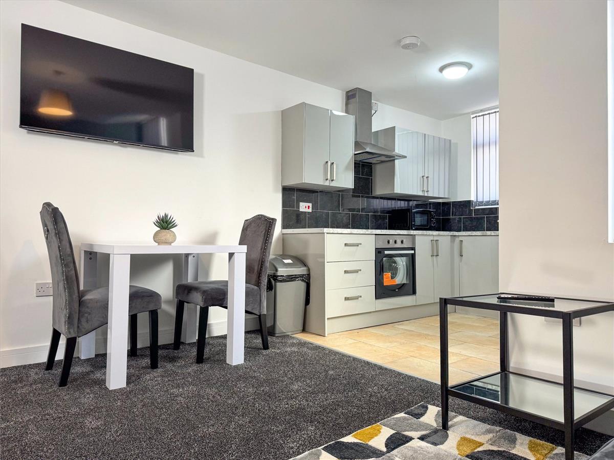 Property Image f52bb937-cd32-4b8f-83f9-50a91630e9cc