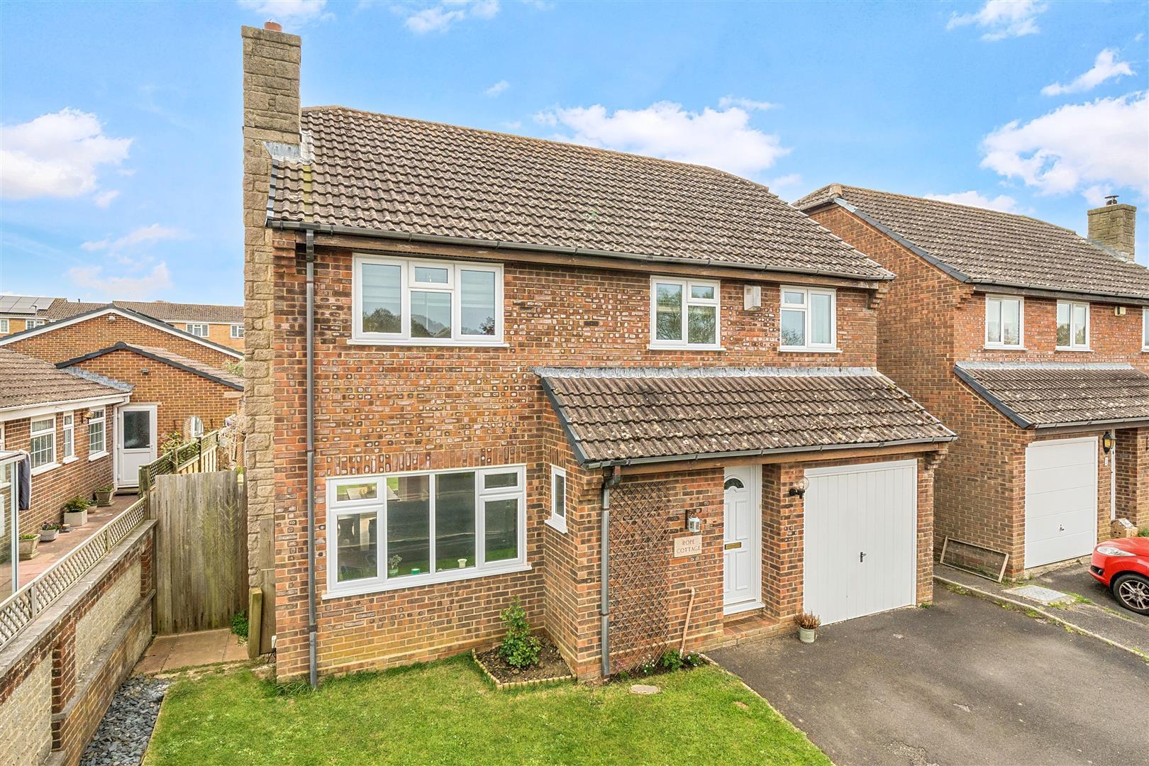 Property Image f54fdc7a-391d-4cb6-93b6-64be68fe60f3