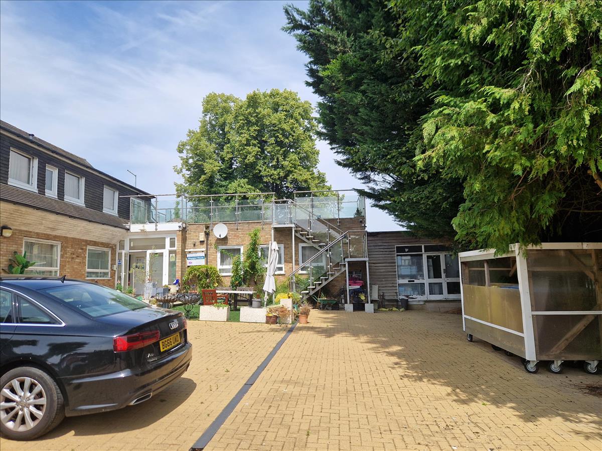 Property Image f55e445a-041e-4160-8459-c63325e5a2a5