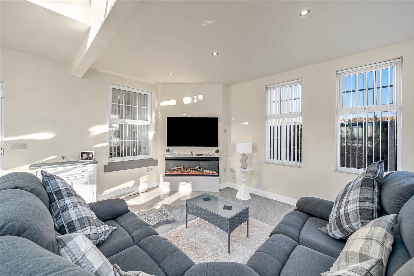 Property Image f5675875-076b-4223-980d-52ddab7f45c9
