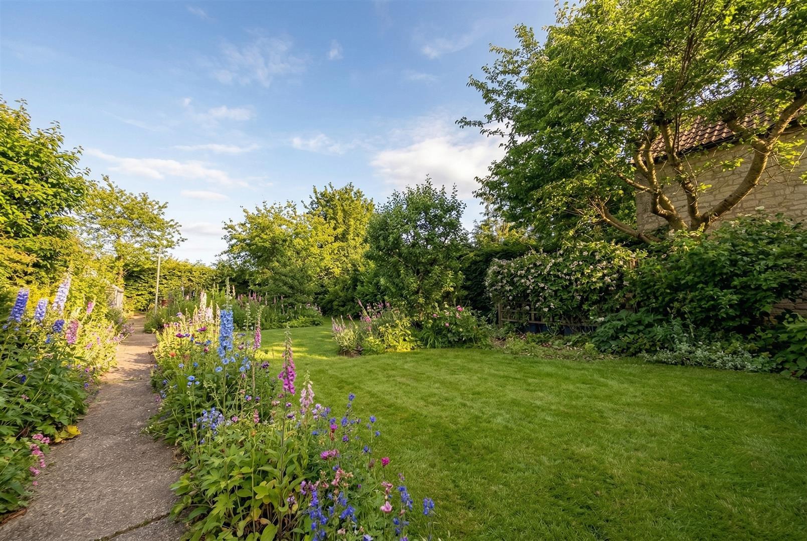 Property Image f56dff6f-60d3-4a71-b7a9-38a27322c2af