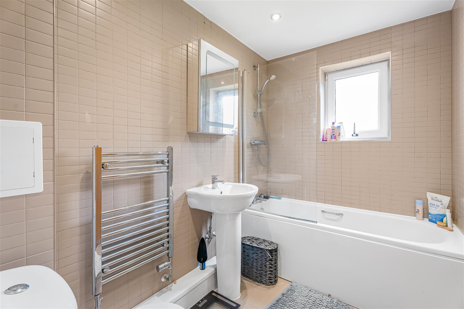 Property Image f575a3a5-88e3-4fe8-b2dc-a681b025c6e7