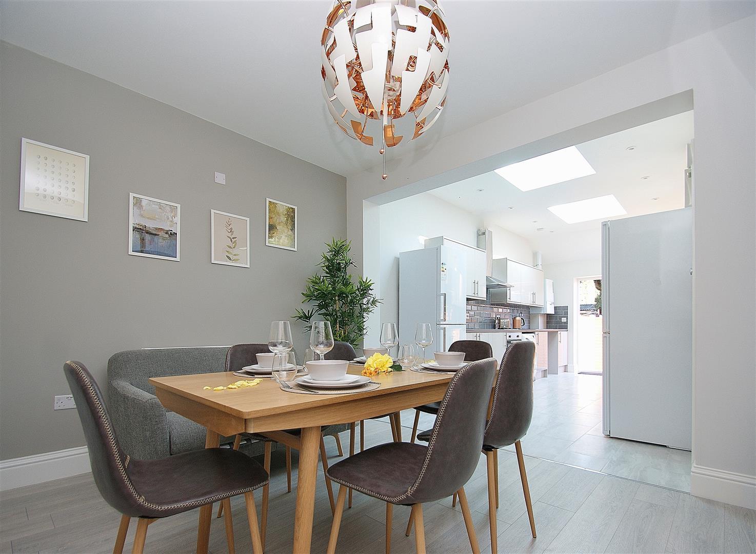 Property Image f581a1f7-5dcf-4675-9965-52a8ed031766