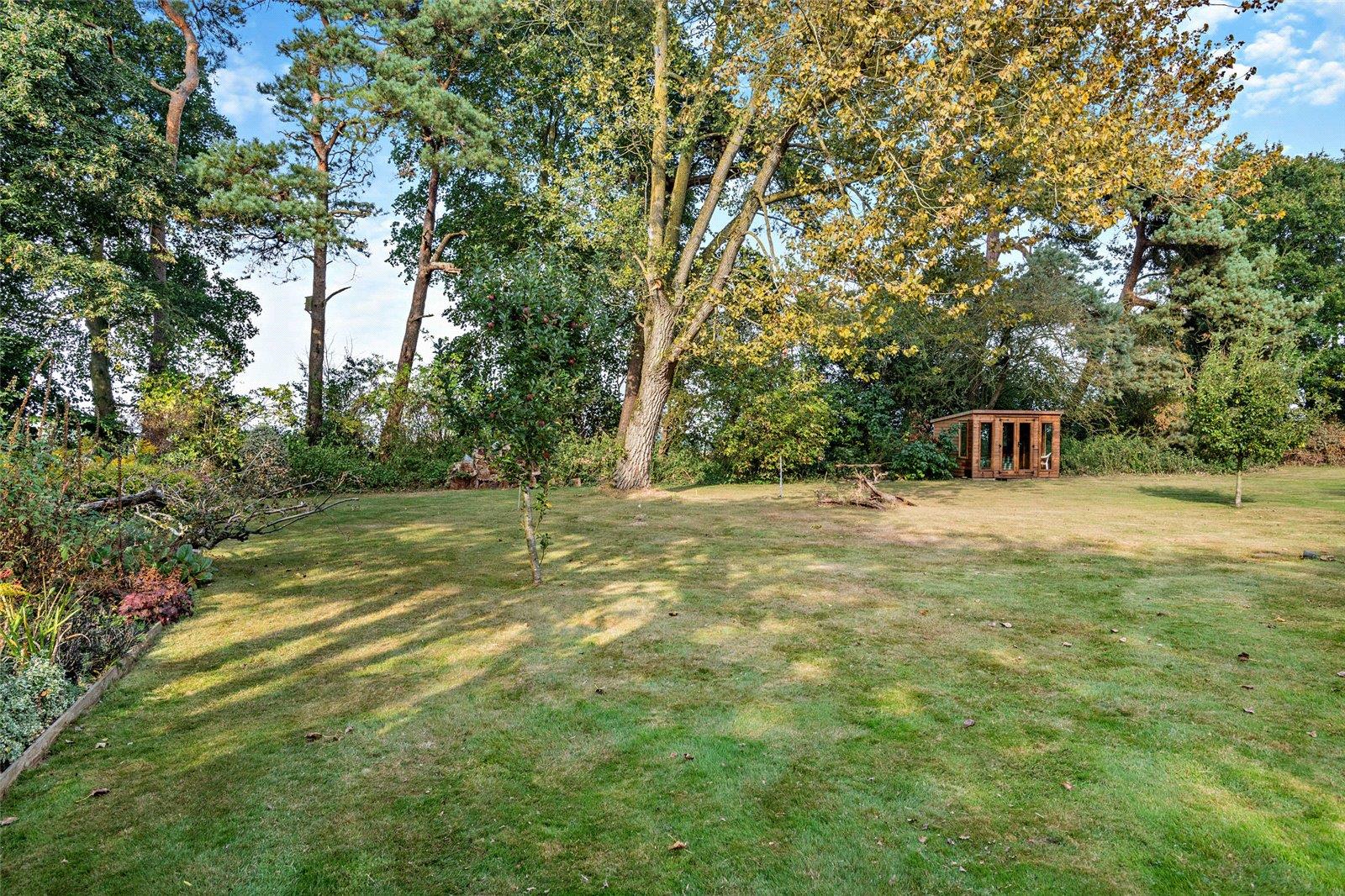 Property Image f584fcda-ba4f-43ed-aef0-a58973be007d