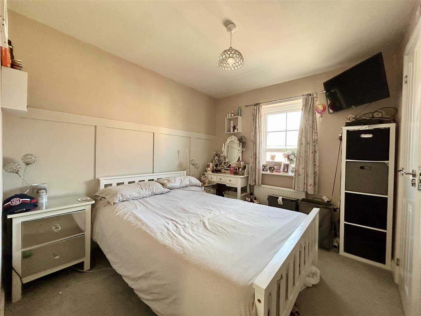 Property Image f5928c98-7634-483f-b815-b4549467df93
