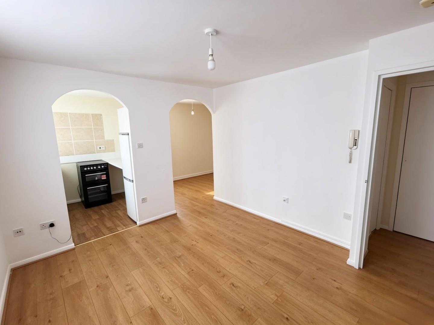 Property Image f5942540-9435-4cfe-923a-f5871b036496