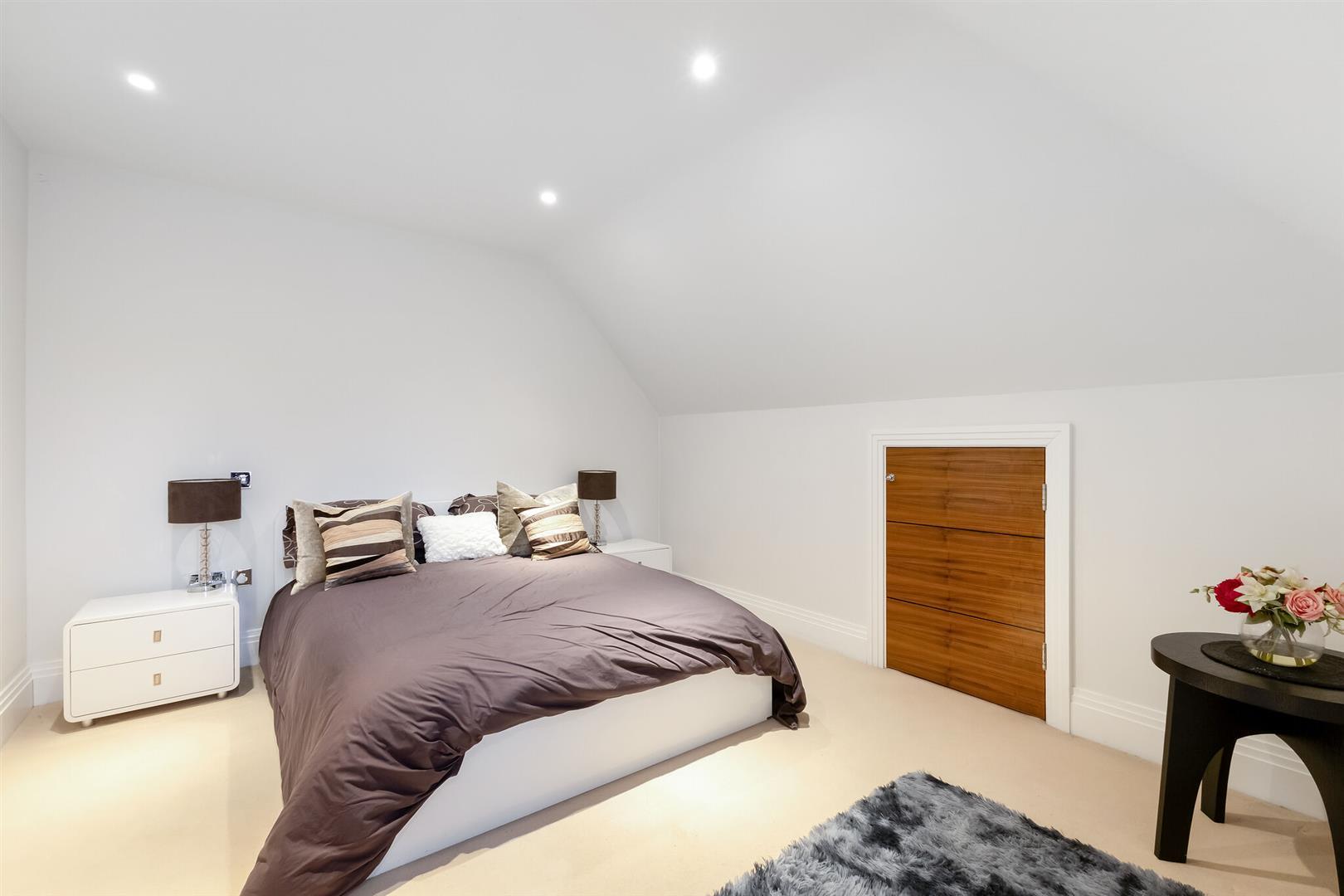 Property Image f596260f-6657-41e3-9506-6e72ea5b14ab