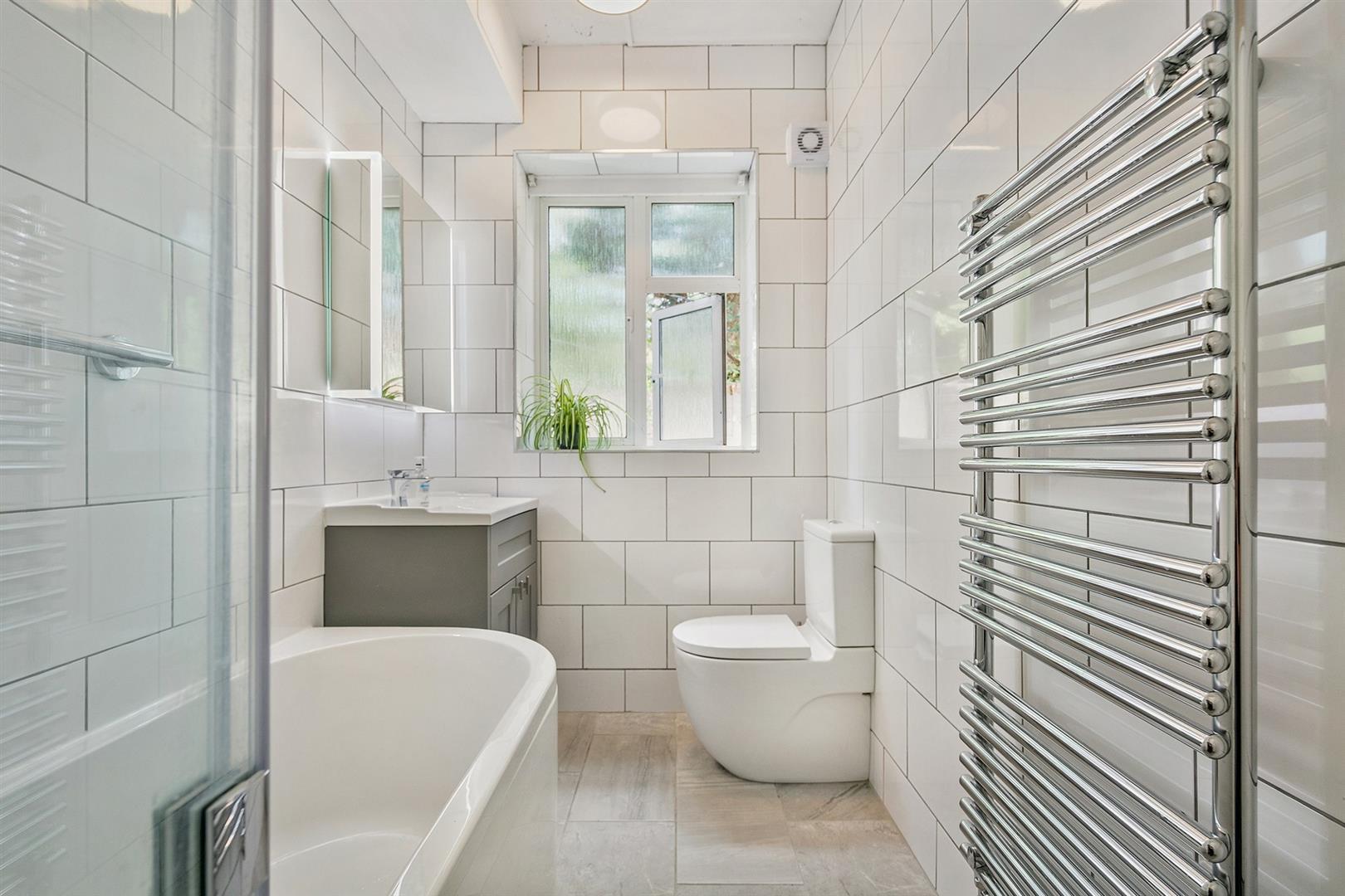 Property Image f59a01bb-3c92-4135-8f17-f6c334a2a17c
