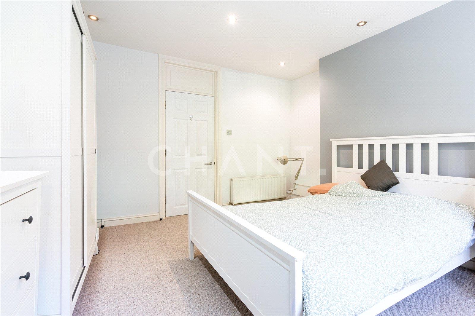 Property Image f59a8c70-f714-47d5-8bee-16bf71e81761