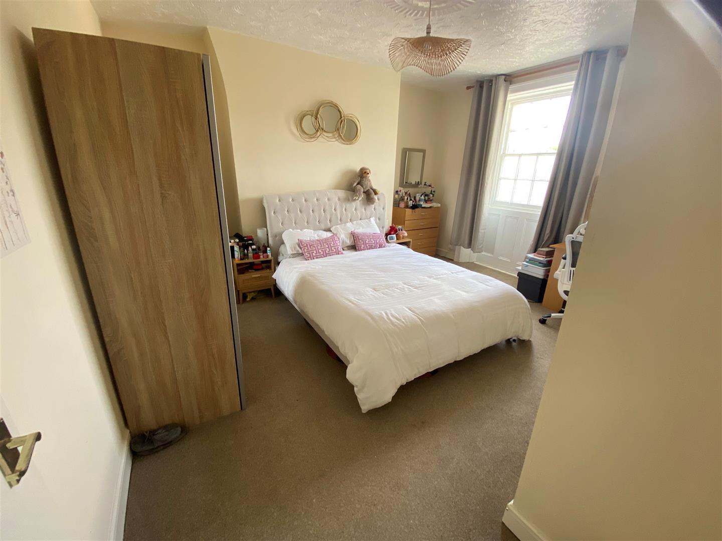 Property Image f59aa0b9-09e0-4553-866c-af92ce7f765d