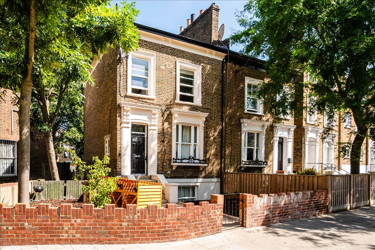 Property Image f5adac5d-09e0-4d6c-add4-e3f30248c944