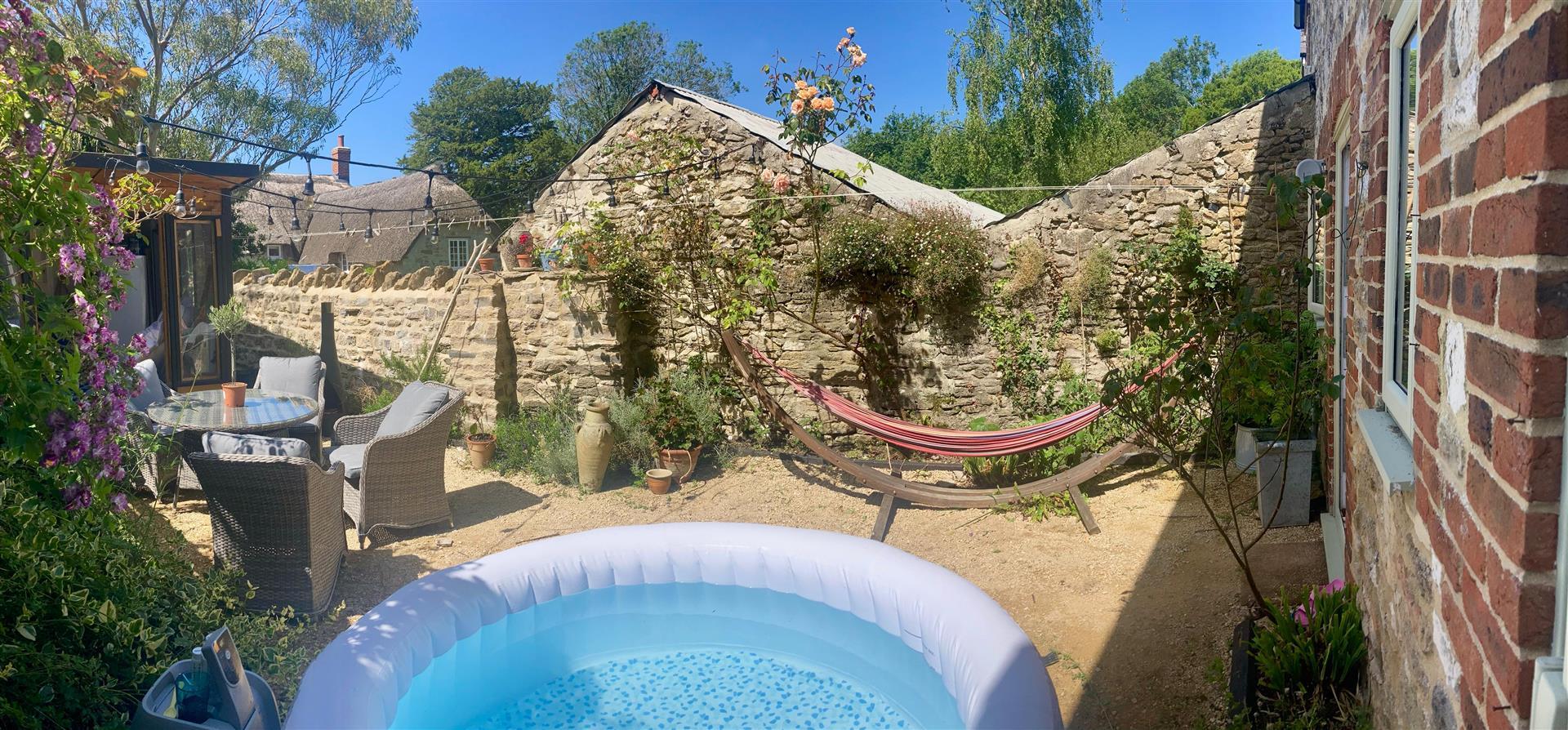 Property Image f5b3a423-516f-4744-8028-f60e00c87163